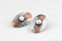 Srebrne kolczyki sztyfty  z perłą - owalne